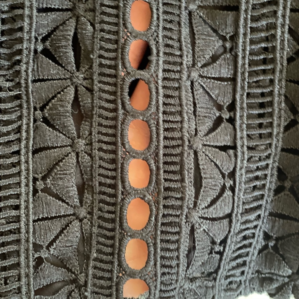 Ina Women’s Blouse - Picture 5 of 5